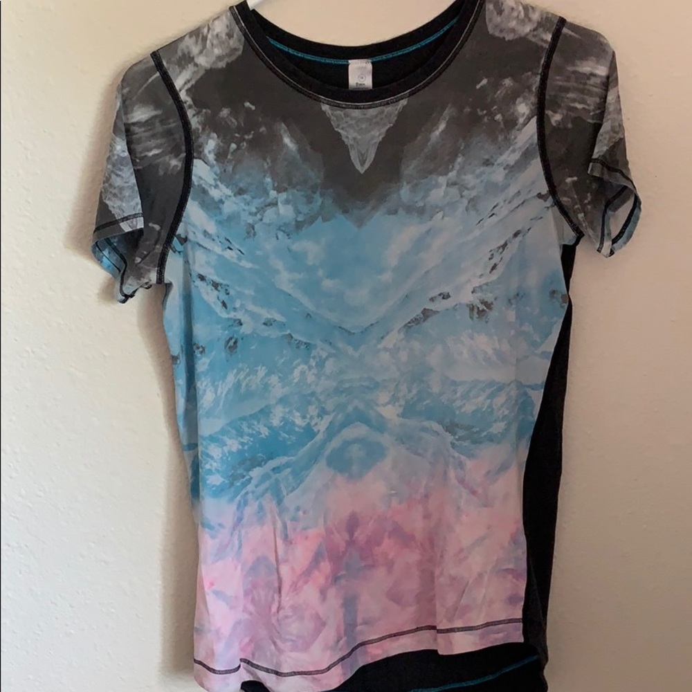 Ivivva athletic t-shirt